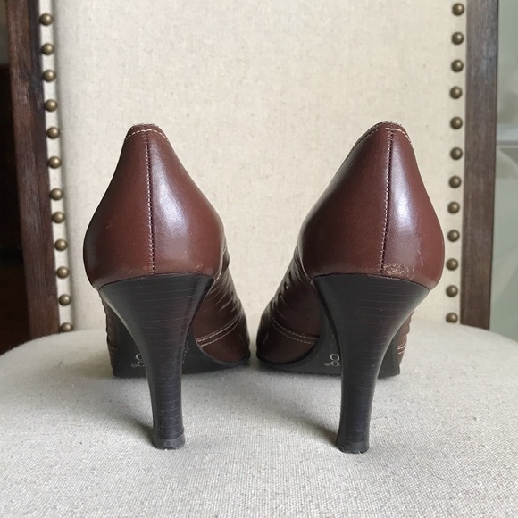 Franco Sarto Peep Toe Heels - Picture 4 of 7